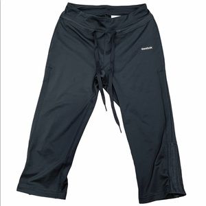 Reebok Playdry Athletic Capris